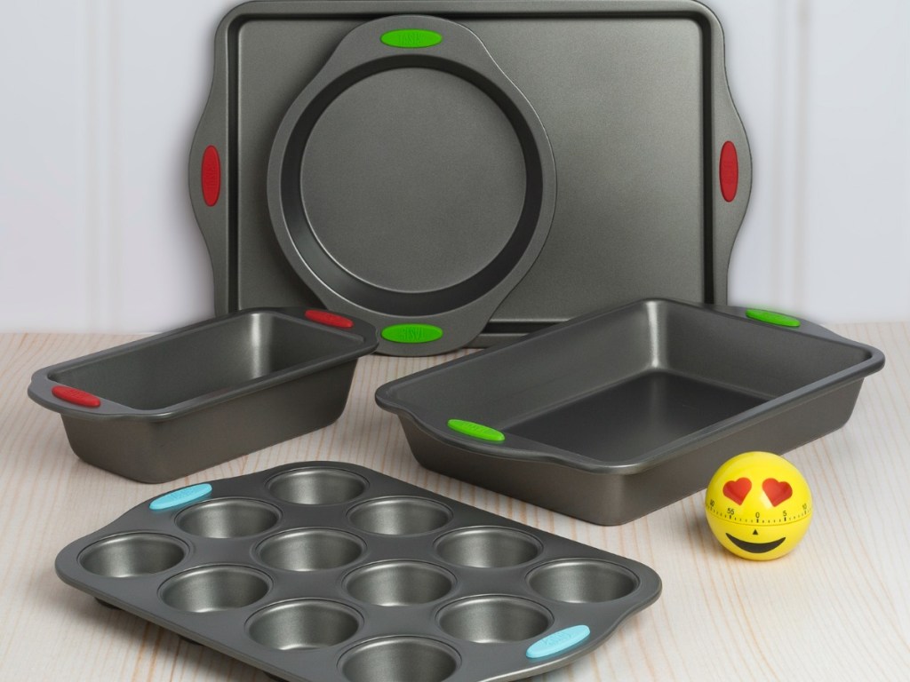 baking pan set with egg timer