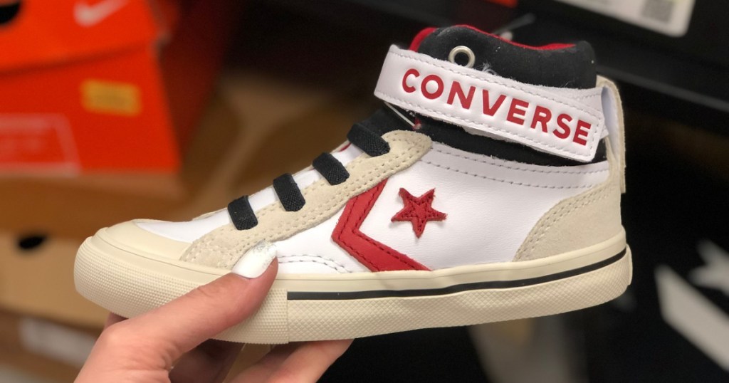 kohl's clearance converse sneakers