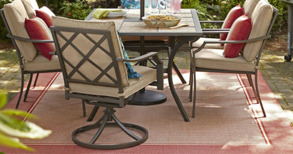 Garden Treasure Vinehaven Metal Dining table and Chairs