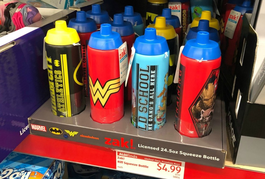 Various licensed kids water bottles 