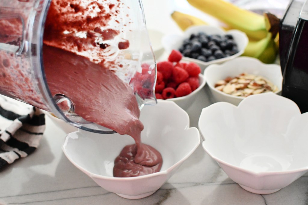 pouring acai bowls