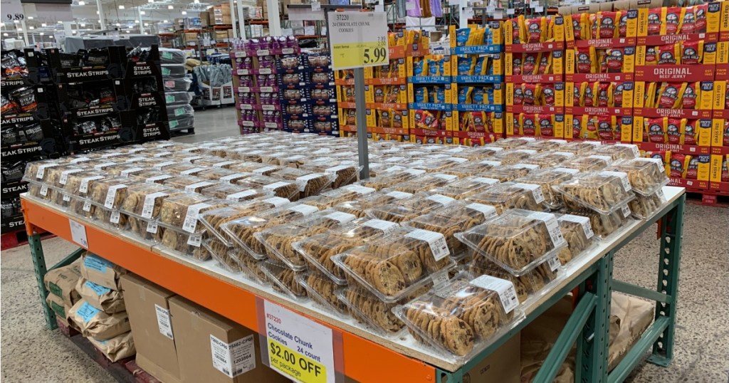 kirkland chocolate chunk cookies at costco