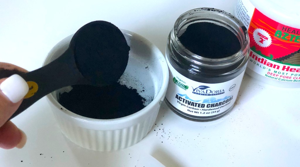 activated charcoal in measuring spoon