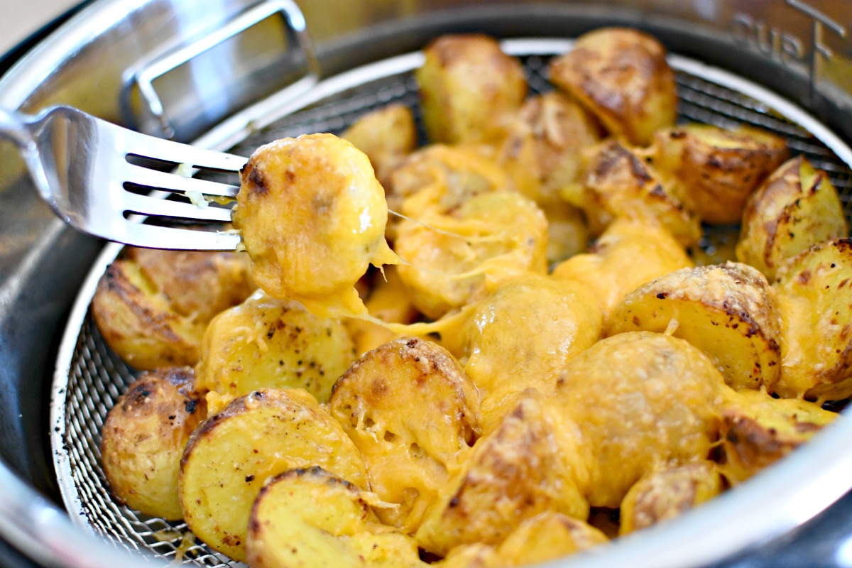 cheesy potatoes in the IP using the Mealthy CrispLid