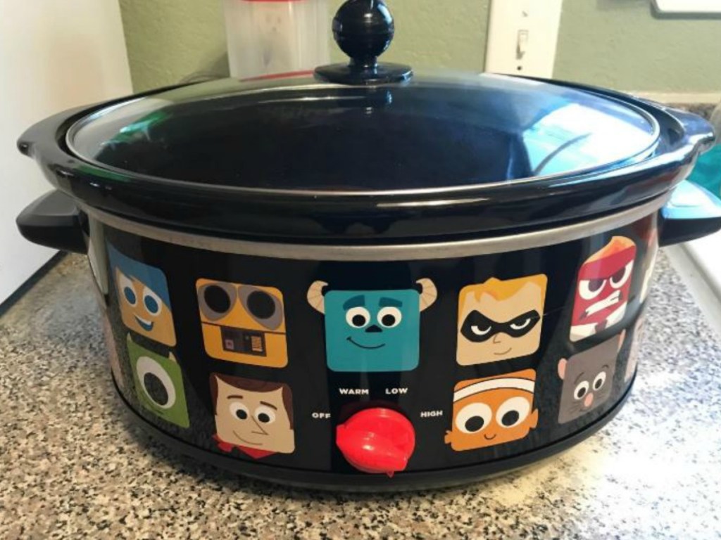 crock pot on kitchen counter