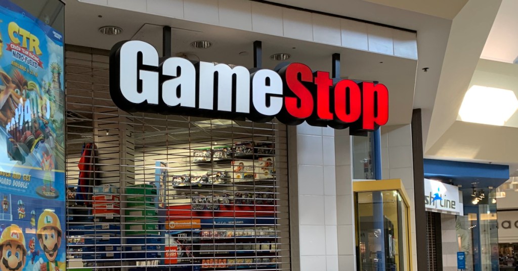 GameStop closed storefront