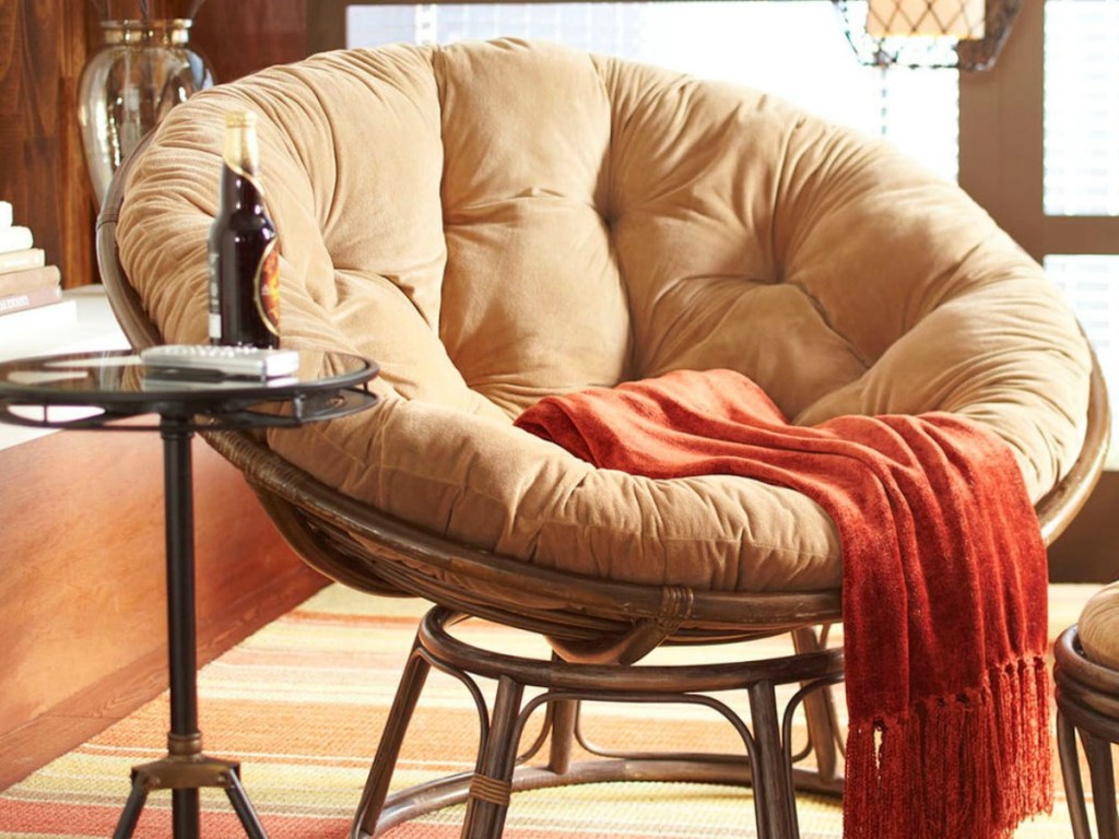 chair with brown cushion in livingroom