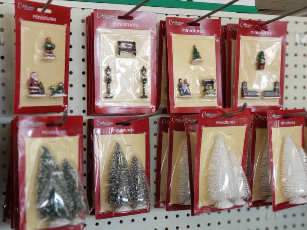 Cobblestone Creations Christmas Village 