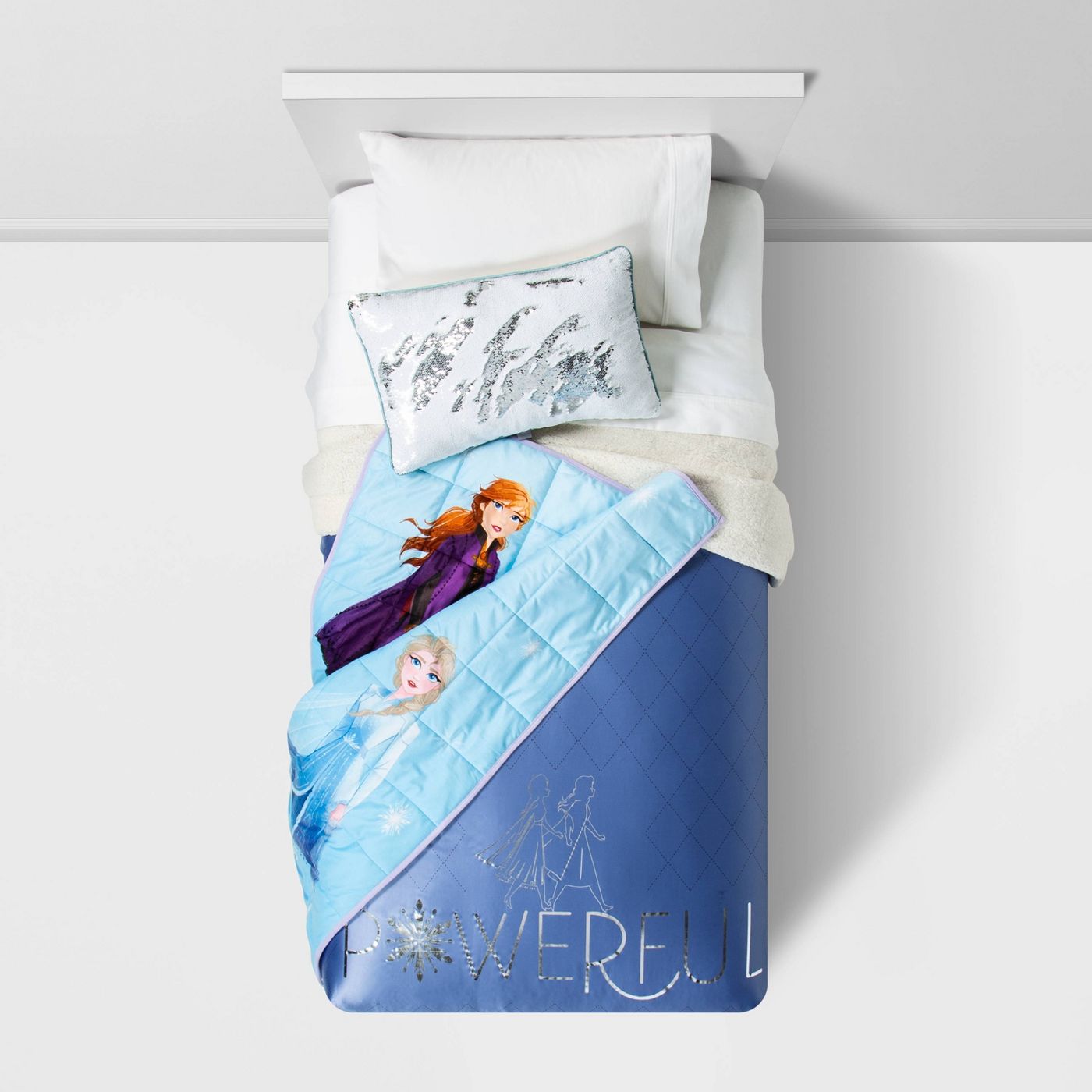 Frozen 2 kids weighted blanket on bed