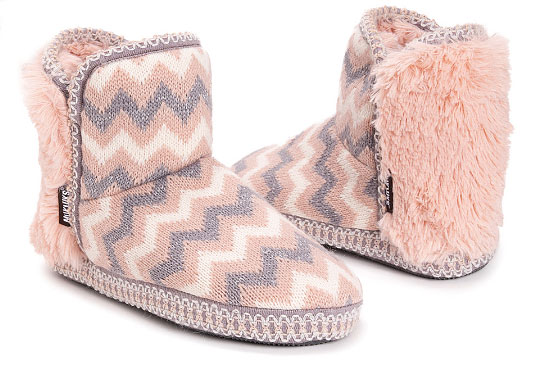 Salmon Bisque Women's Muk Luks Slipper Boots