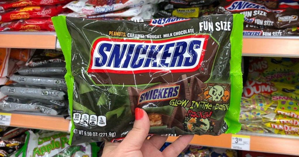 snickers fun size halloween candy at walgreens