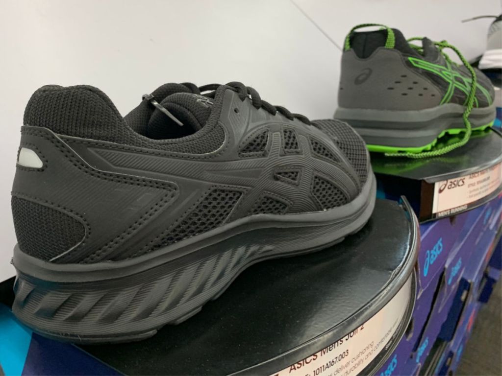 ASICS MEN'S JOLT 2 RUNNING SHOES