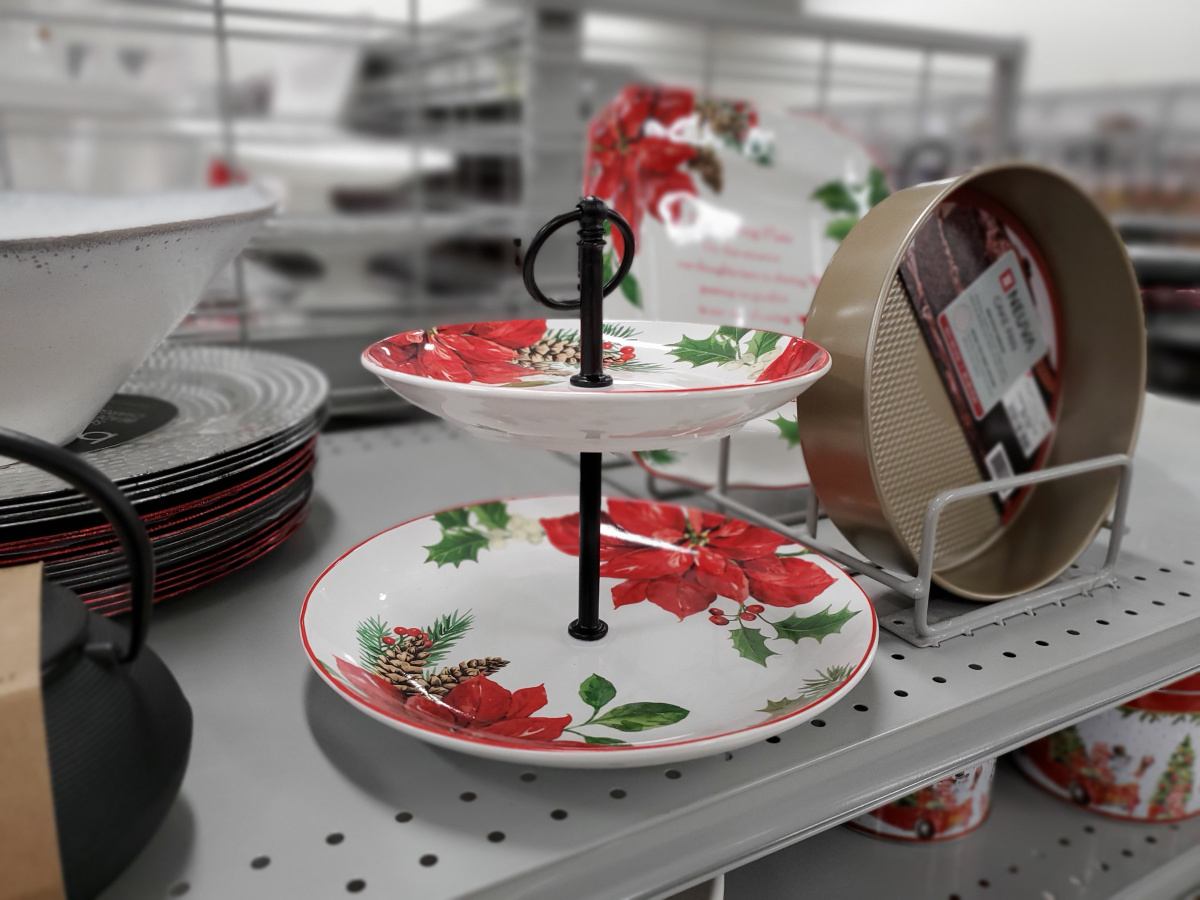 Christmas Serveware