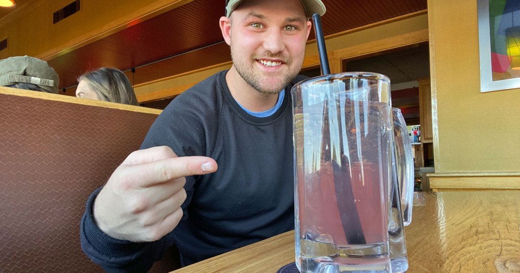 Stetson drinking a lemonade at applebee's