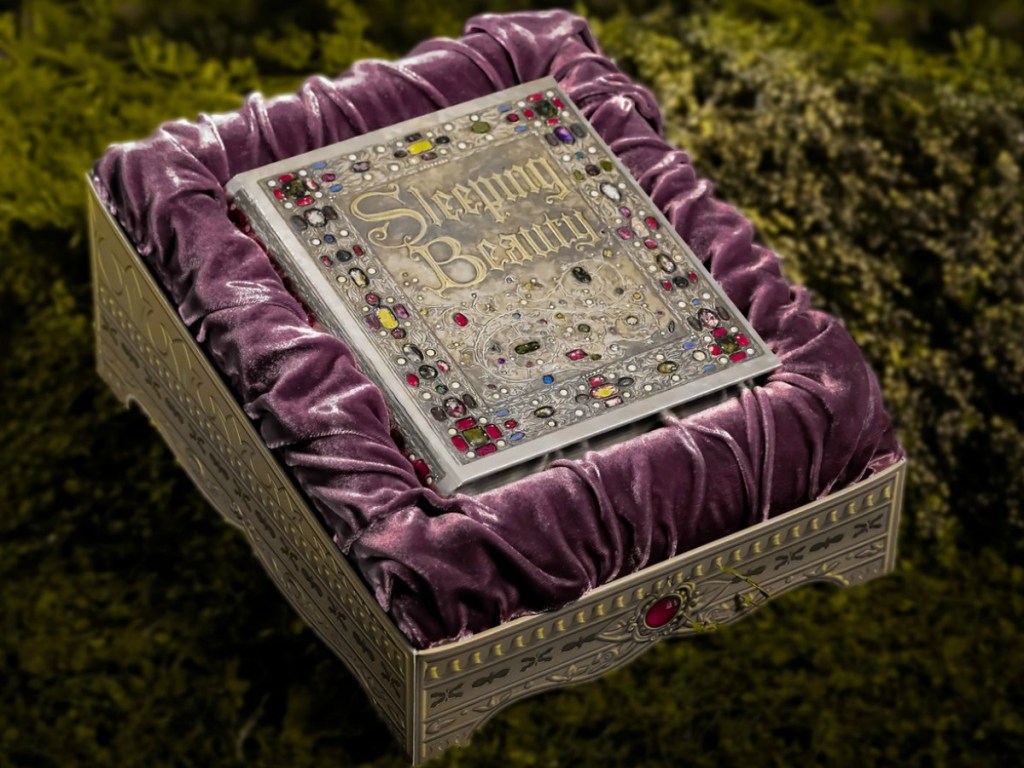 Sleeping Beauty eyeshadow palette