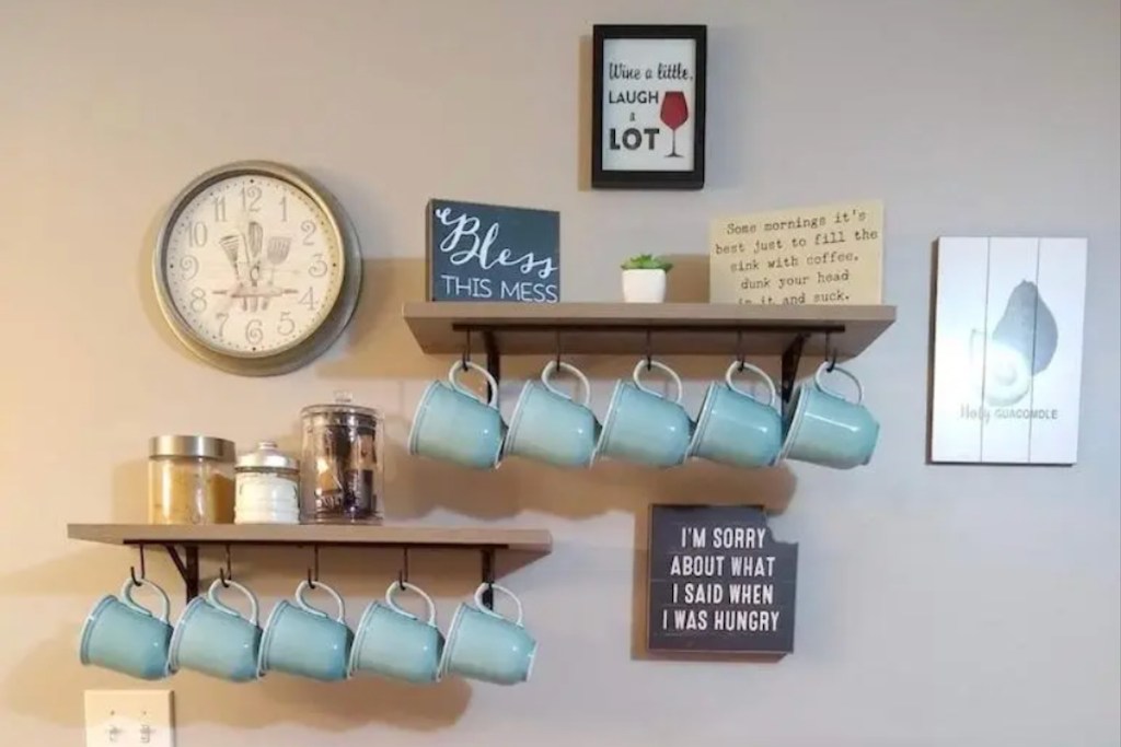 TMGY coffee mug rack