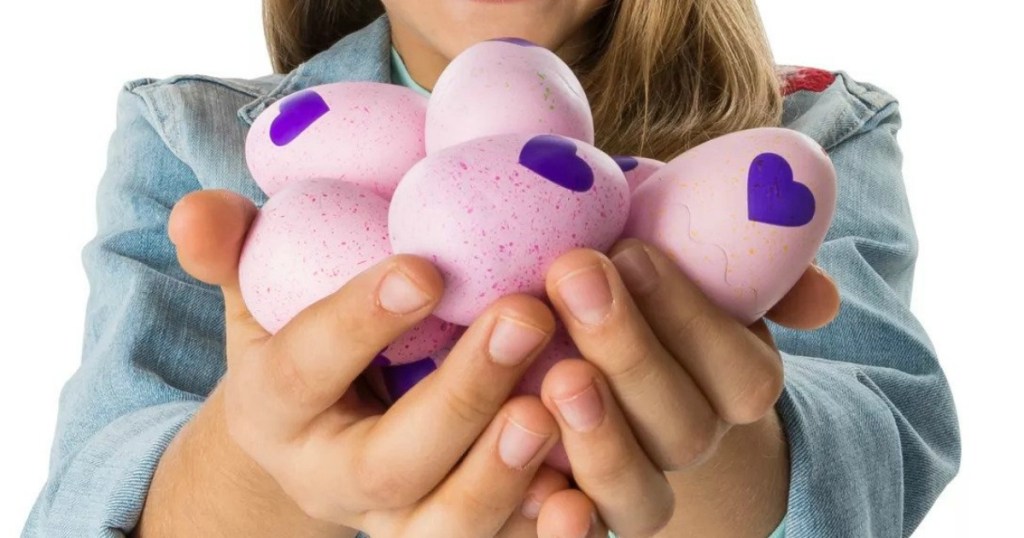 The Hatchimals Star Unboxing Kit