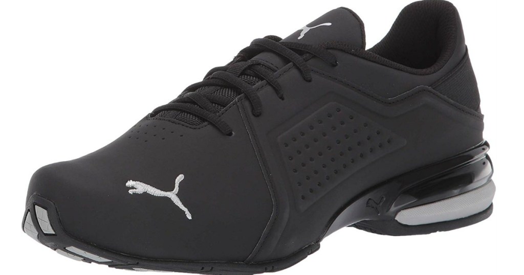 black PUMA Sneaker