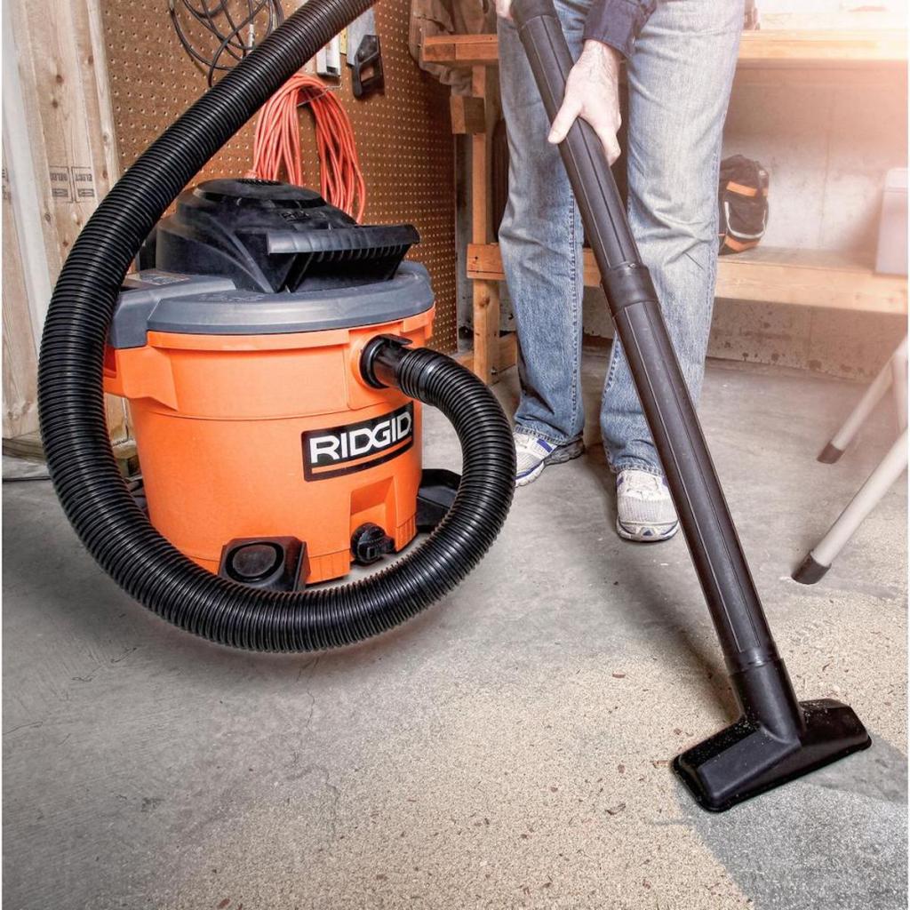 ridgid wetdry vacuum with floor vacuum attachment