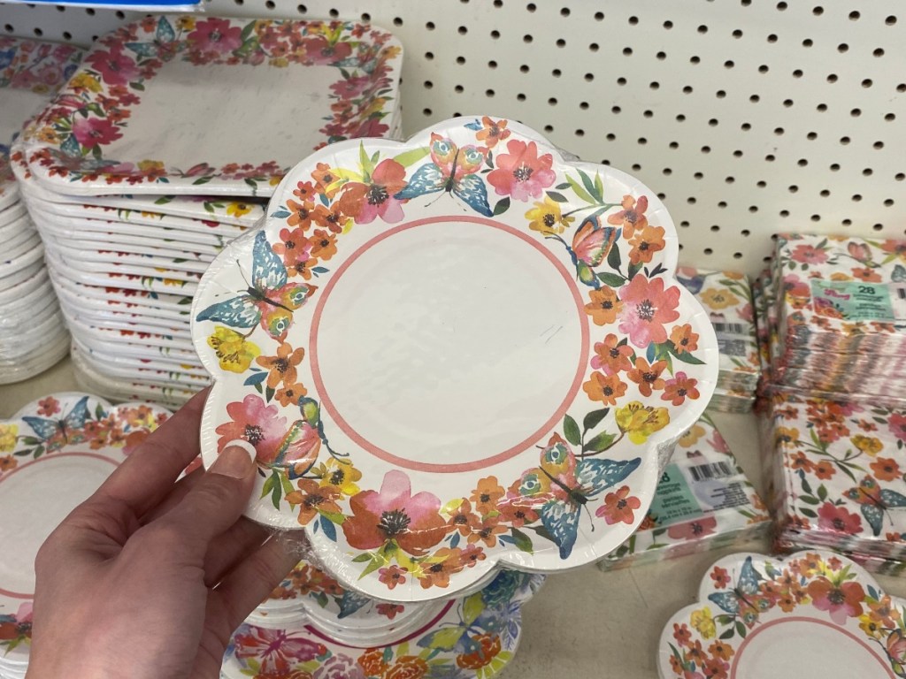 floral paper plates