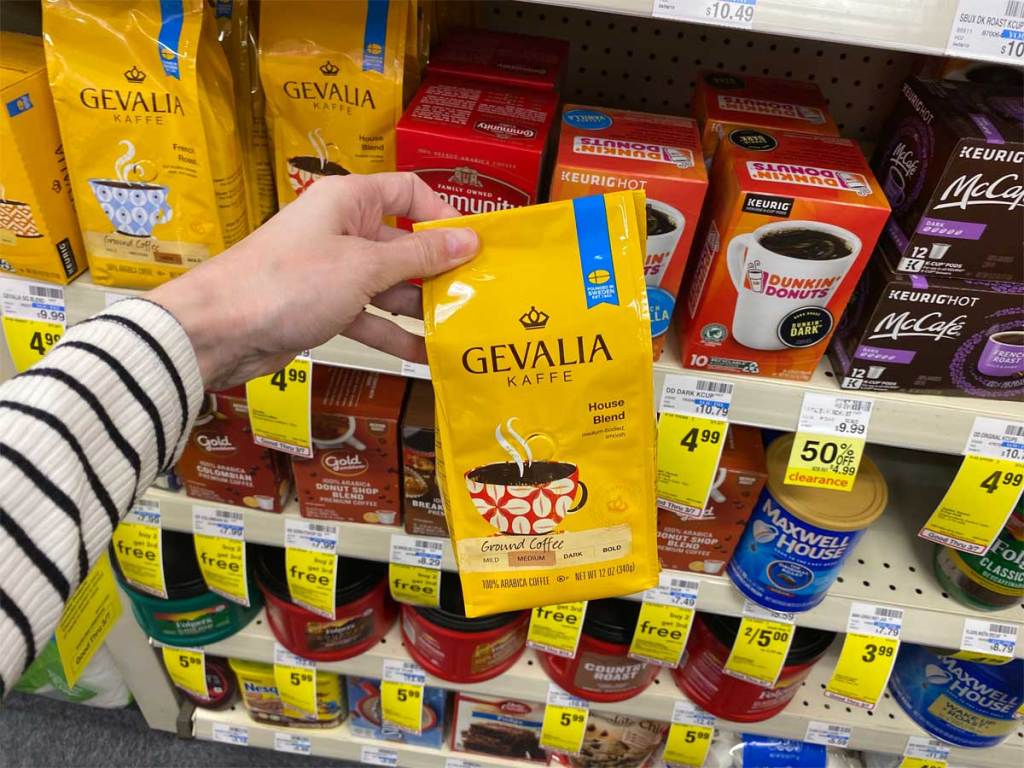hand holding Gevalia Ground Kaffee