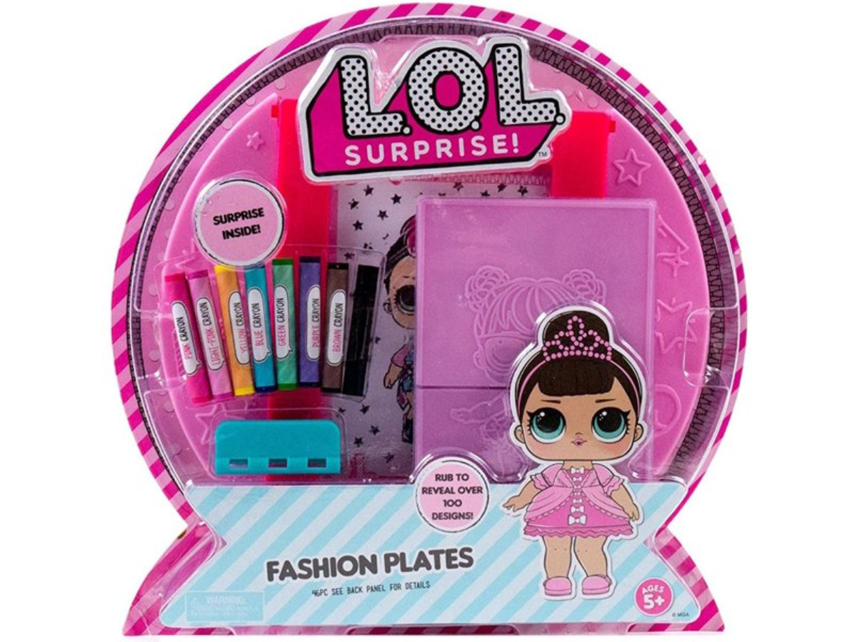 Lol! Surprise Kit with fashion plates and crayons in package