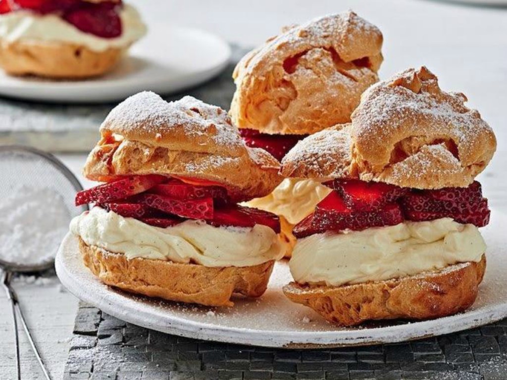 Canary Cream Pies made with fresh strawberries 