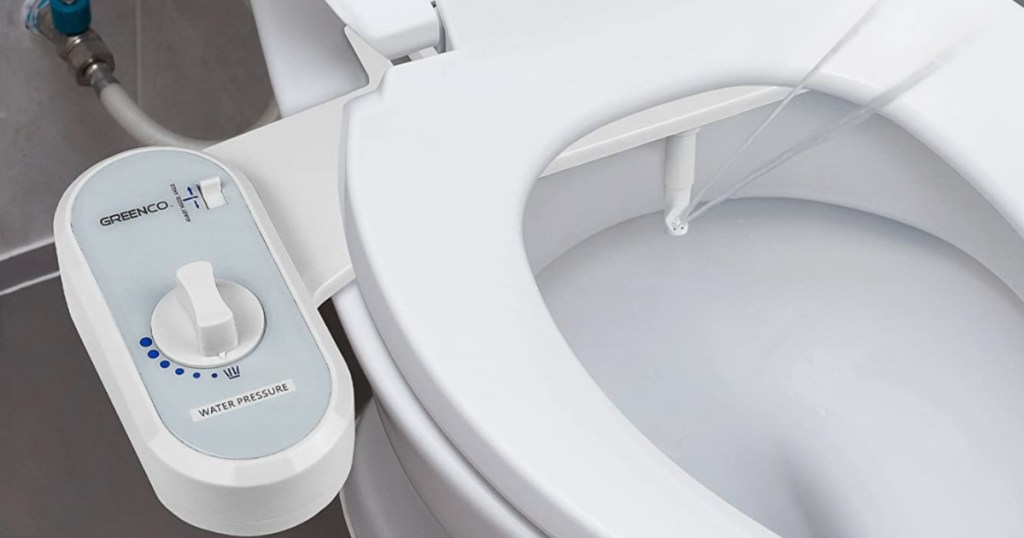 close up of Greenco Bidet Fresh Water Spray Non-Electric Mechanical Bidet Toilet Seat Attachment