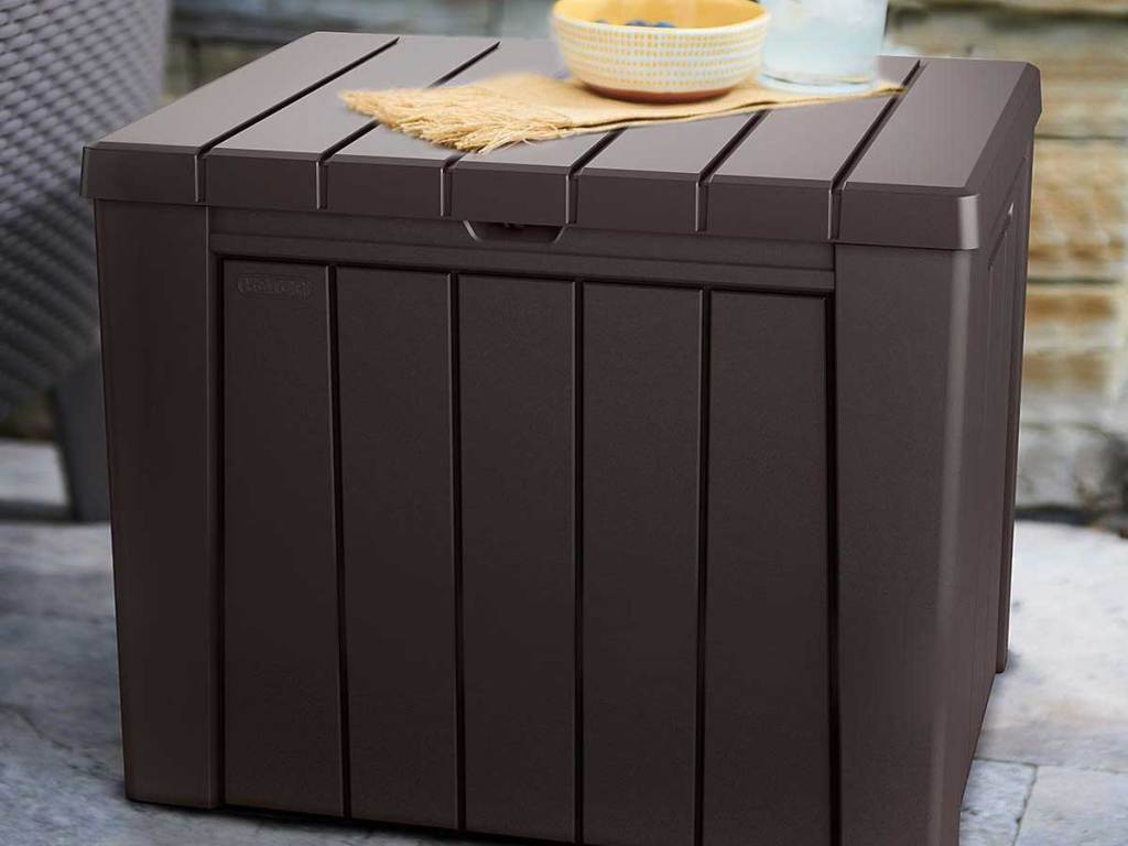 Keter Urban 30-Gallon Outdoor Deck Box/Storage Table