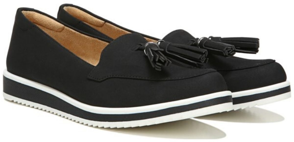 womens naturalizer slip on sneakers