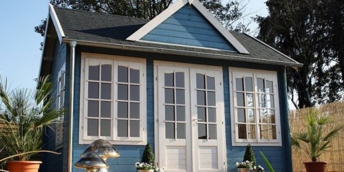 Amazon Sells DIY Backyard Guest Houses with Free Delivery