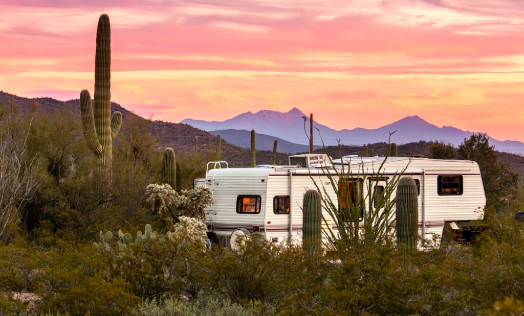 RV in dessert