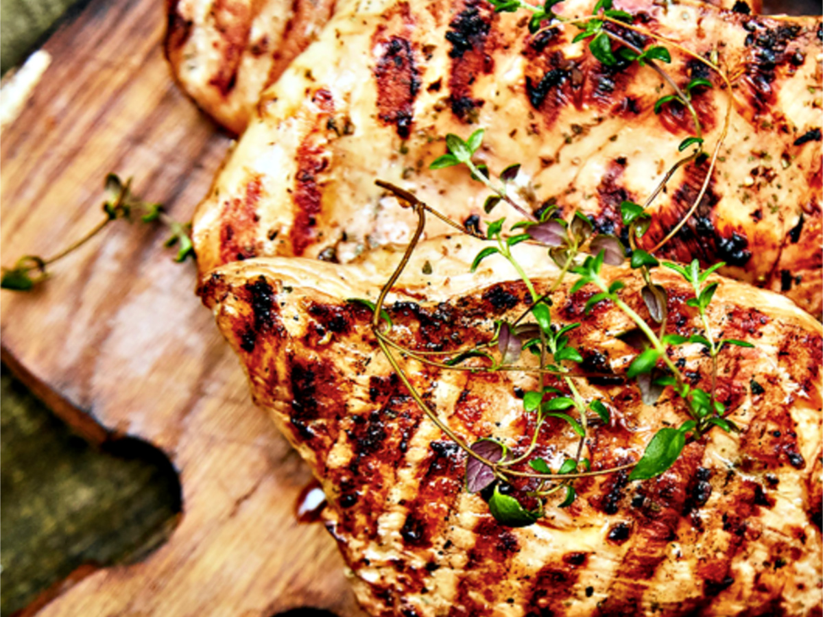 Smokey Bones chicken on cutting board