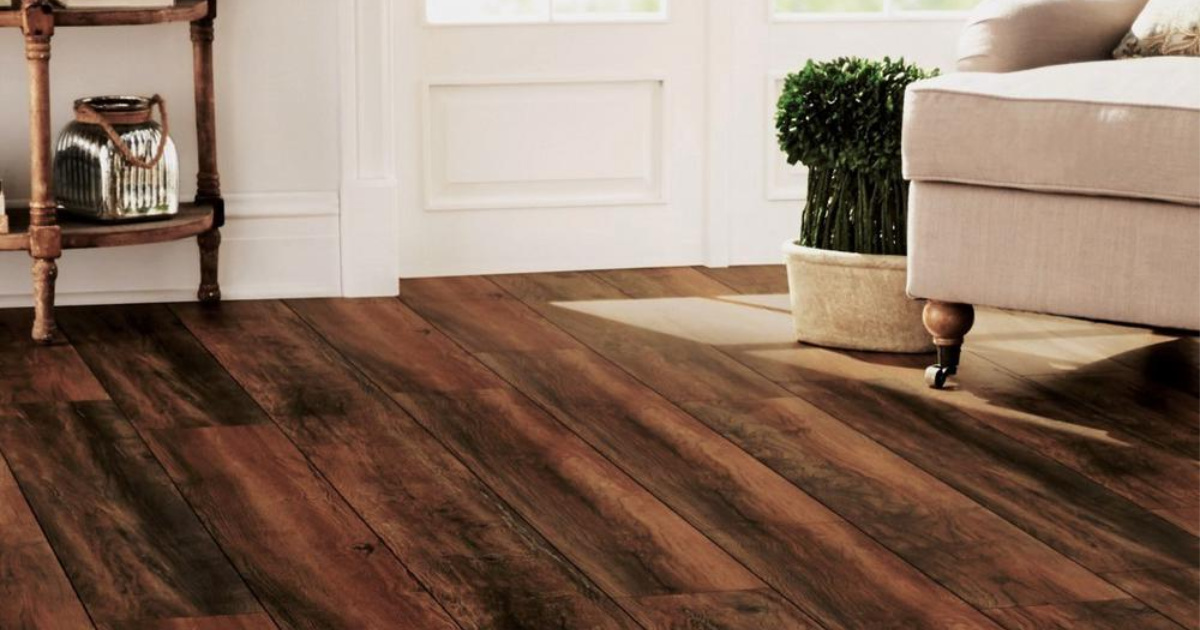 hard wood flooring with furniture