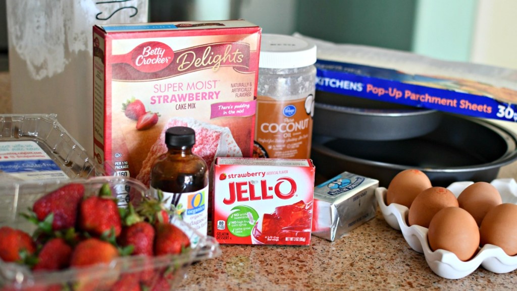 ingredients for strawberry jell-o cake