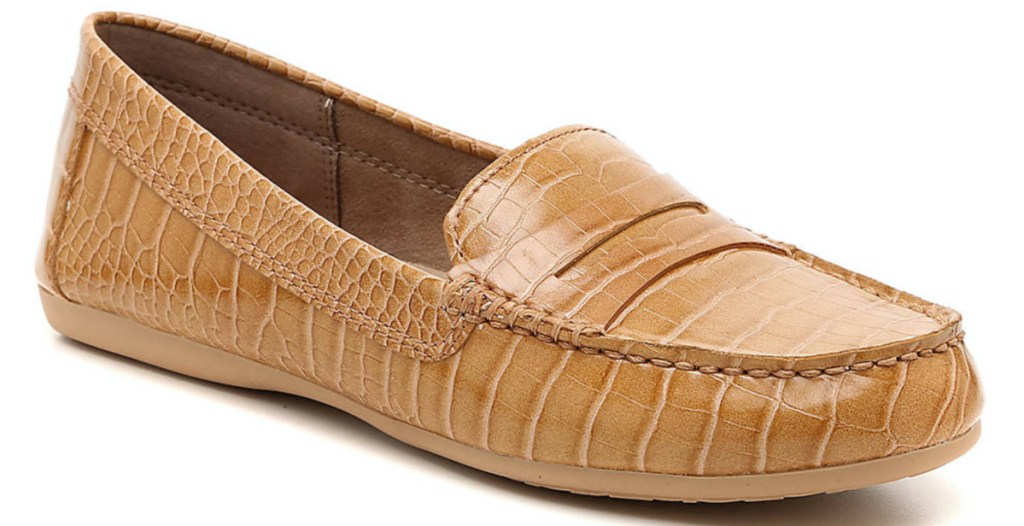 women's tan loafer