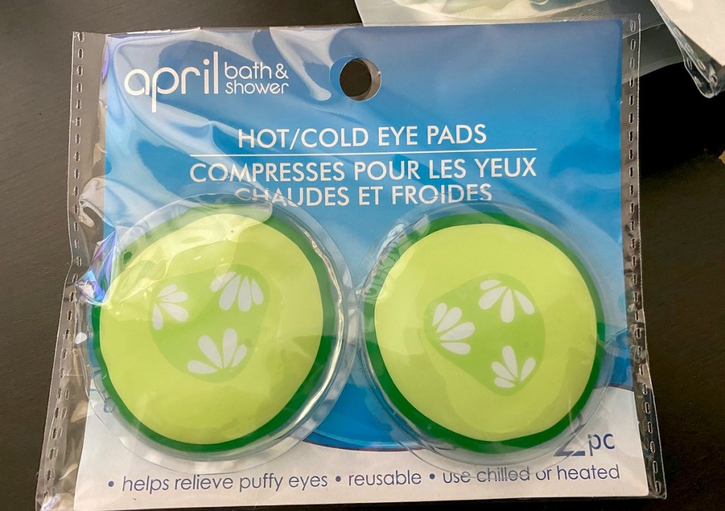 cucumber shaped eye pads in clear packaging