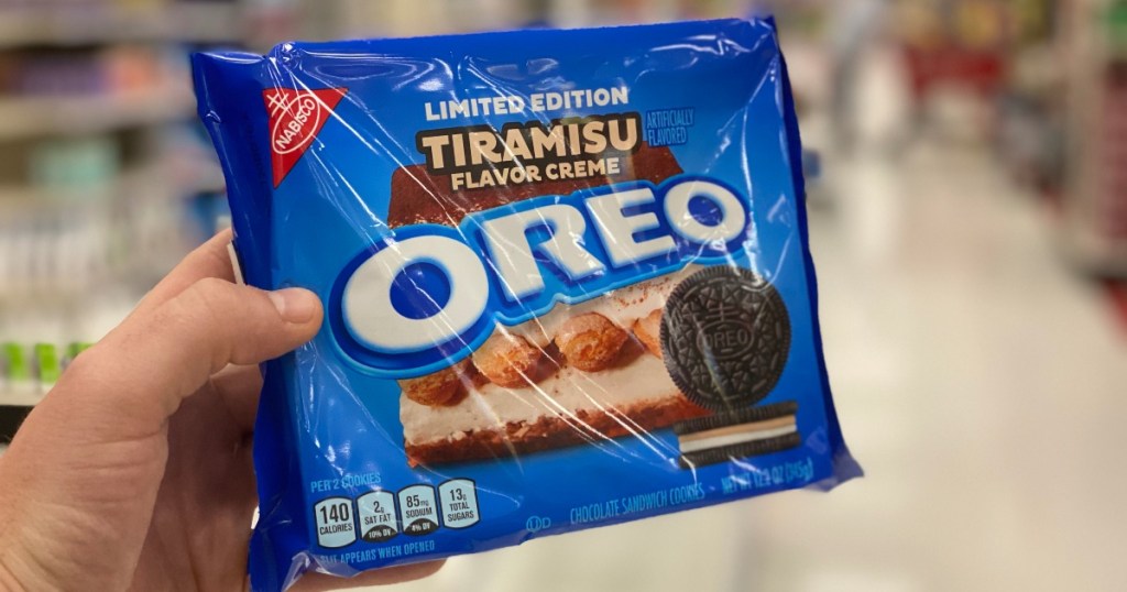 hand holding Tiramisu Oreos