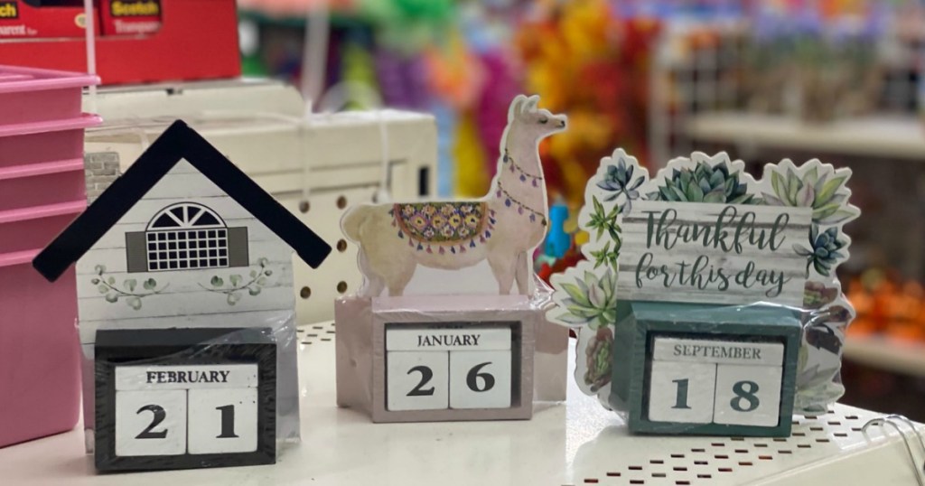 perpetual desk calendars