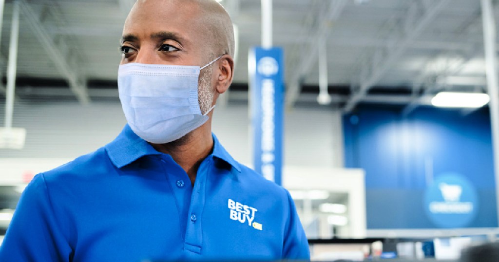 best buy employee wearing face mask at store