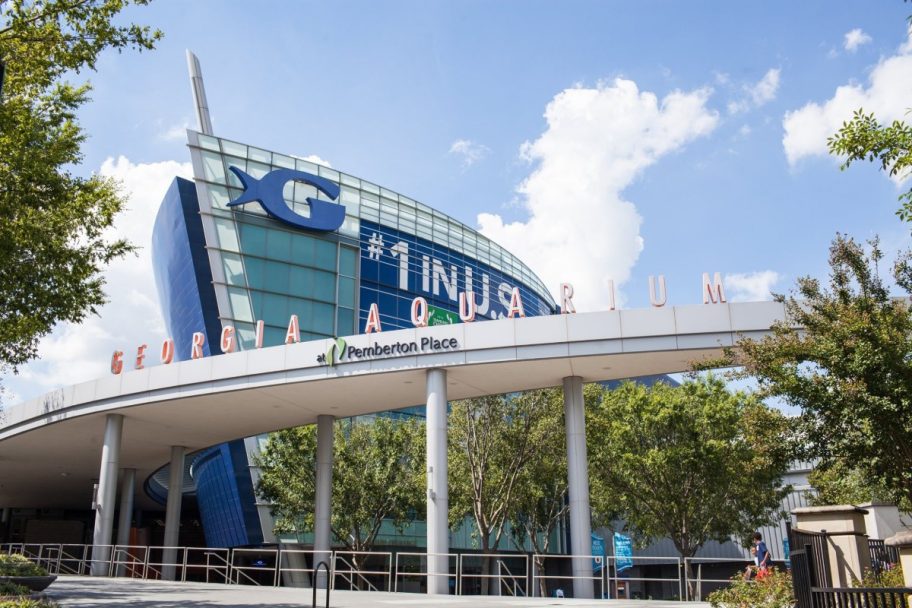 exterior of the Georgia Aquarium