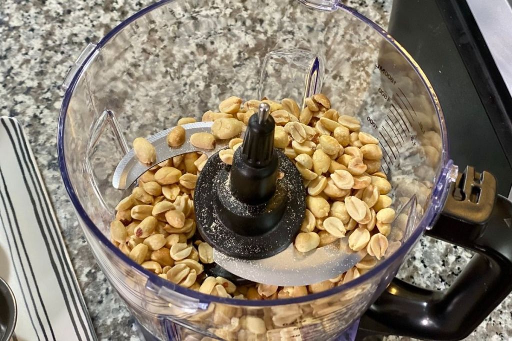 Making peanut butter in a blender