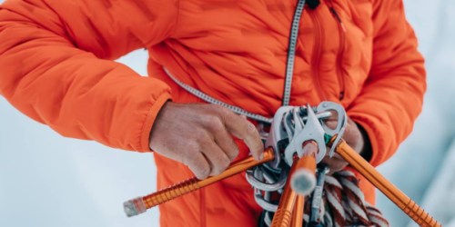 65% Off Men’s & Women’s Outerwear + FREE Shipping on Mountain Hardwear
