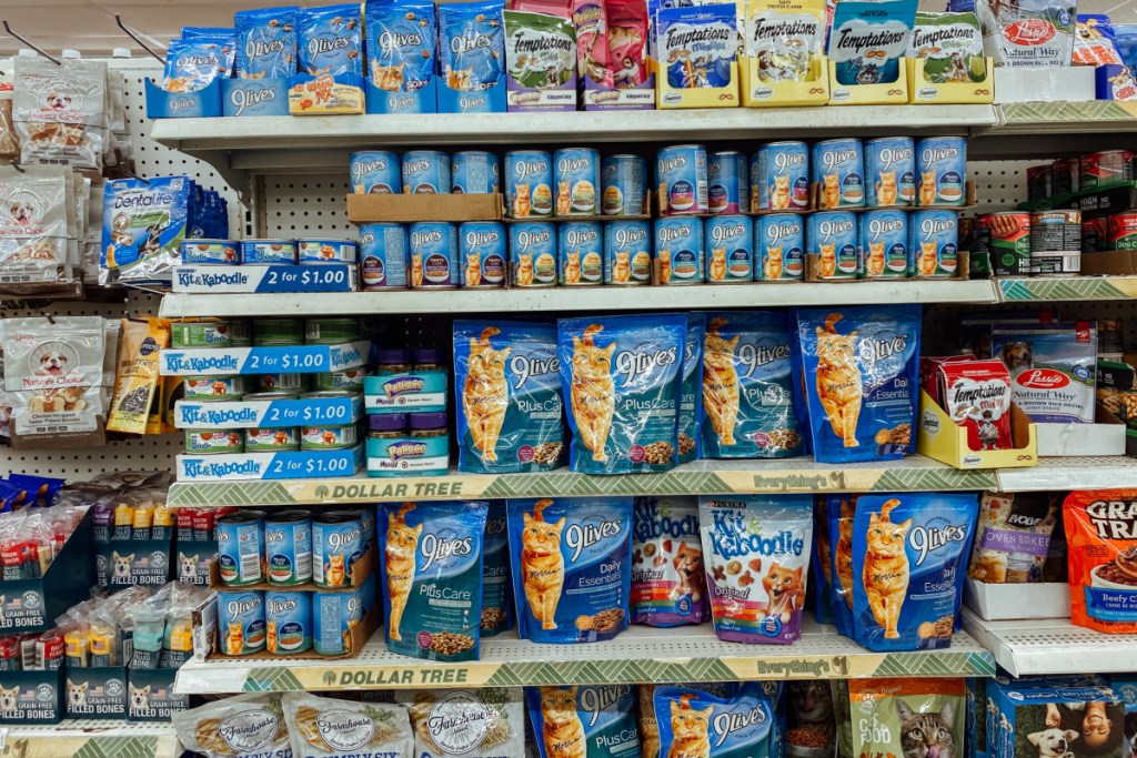 pet food on display