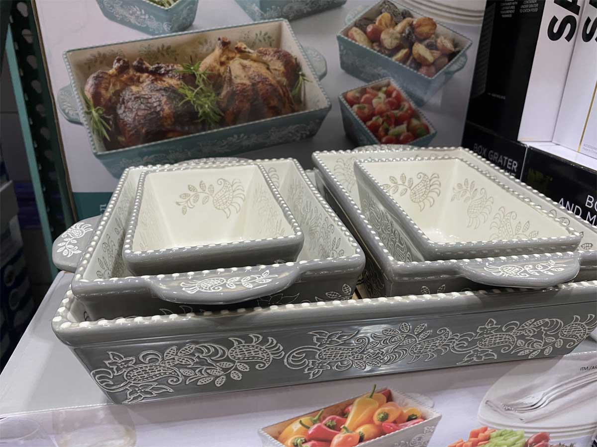 5 piece serving dish on display in store