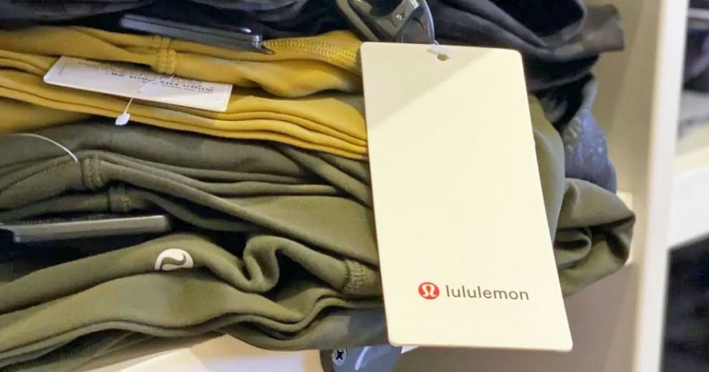 lululemon tag on leggings