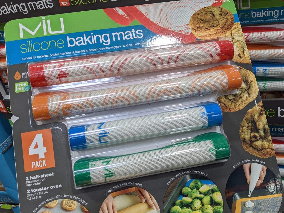 package containing baking mats