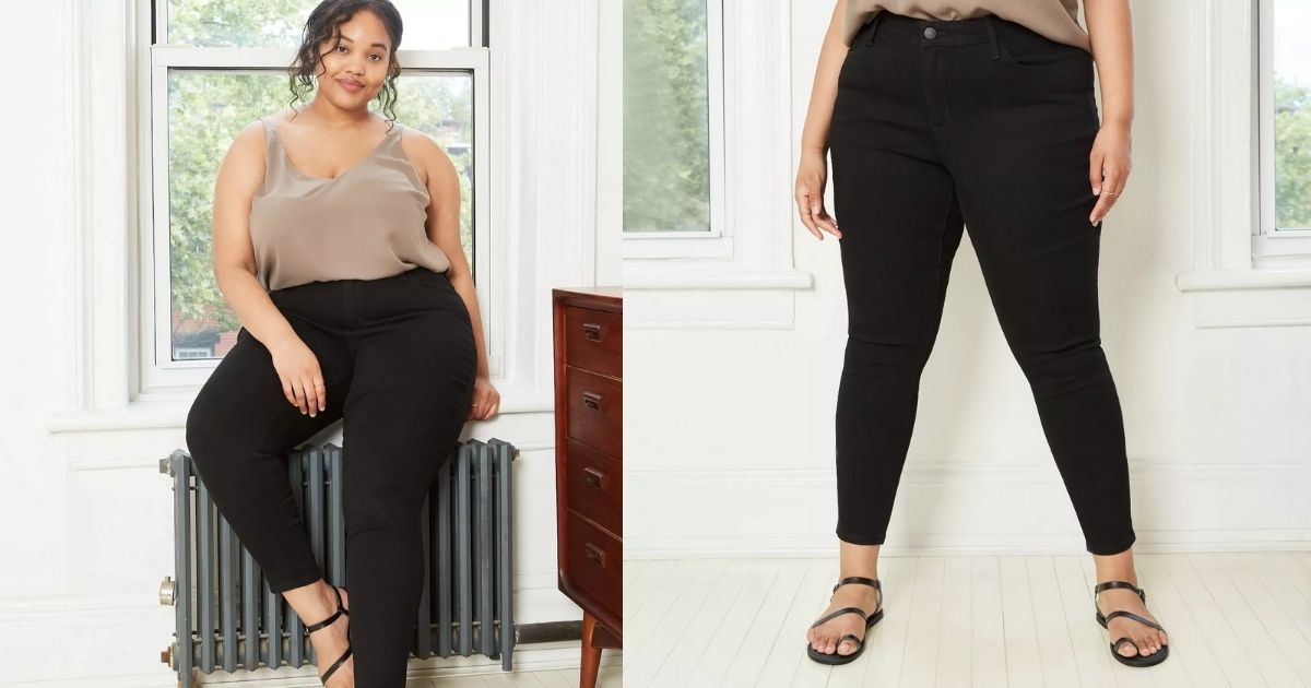 2 views of girl wearing Black Plus Size Jeans