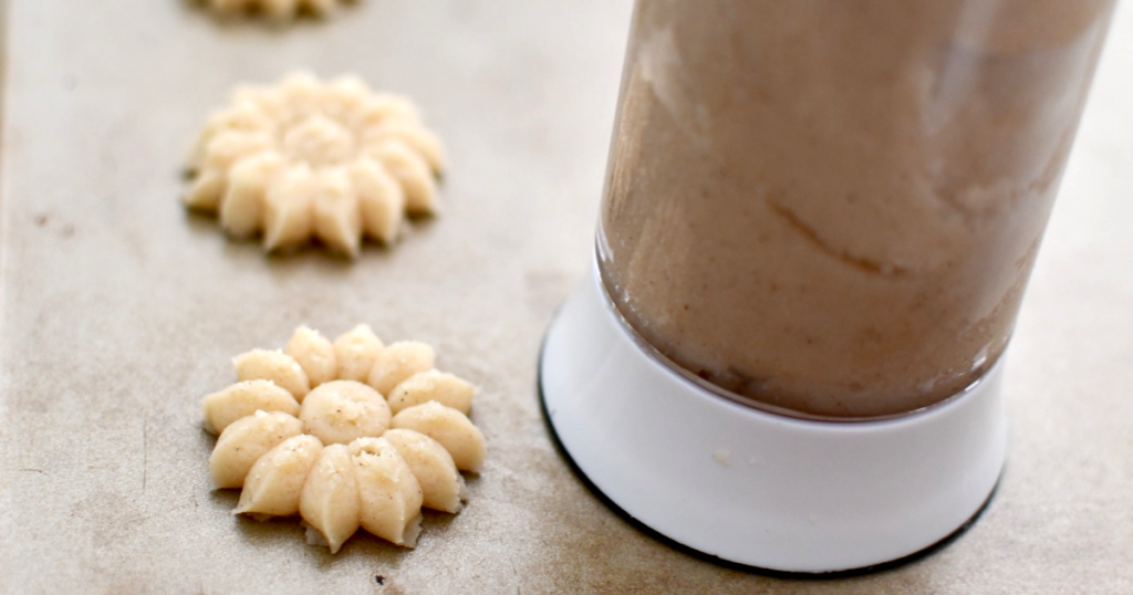 cookie press flowers 