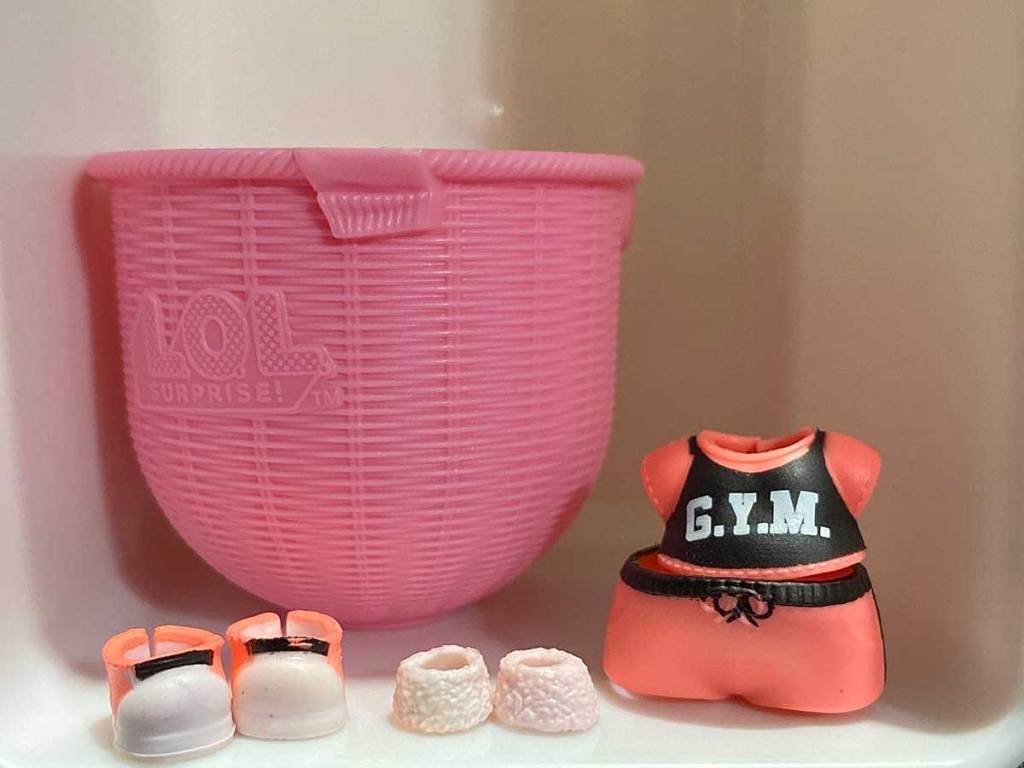 lol surprise gym set with laundry basket